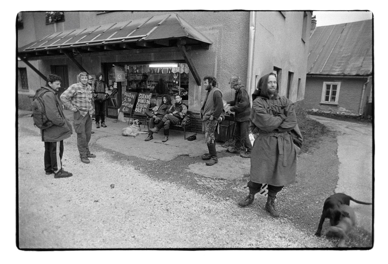 Poustevník Marek Gyaneshwarpuri, Růžohorky, Krkonoše Foto: Bohdan Holomíček (1999)