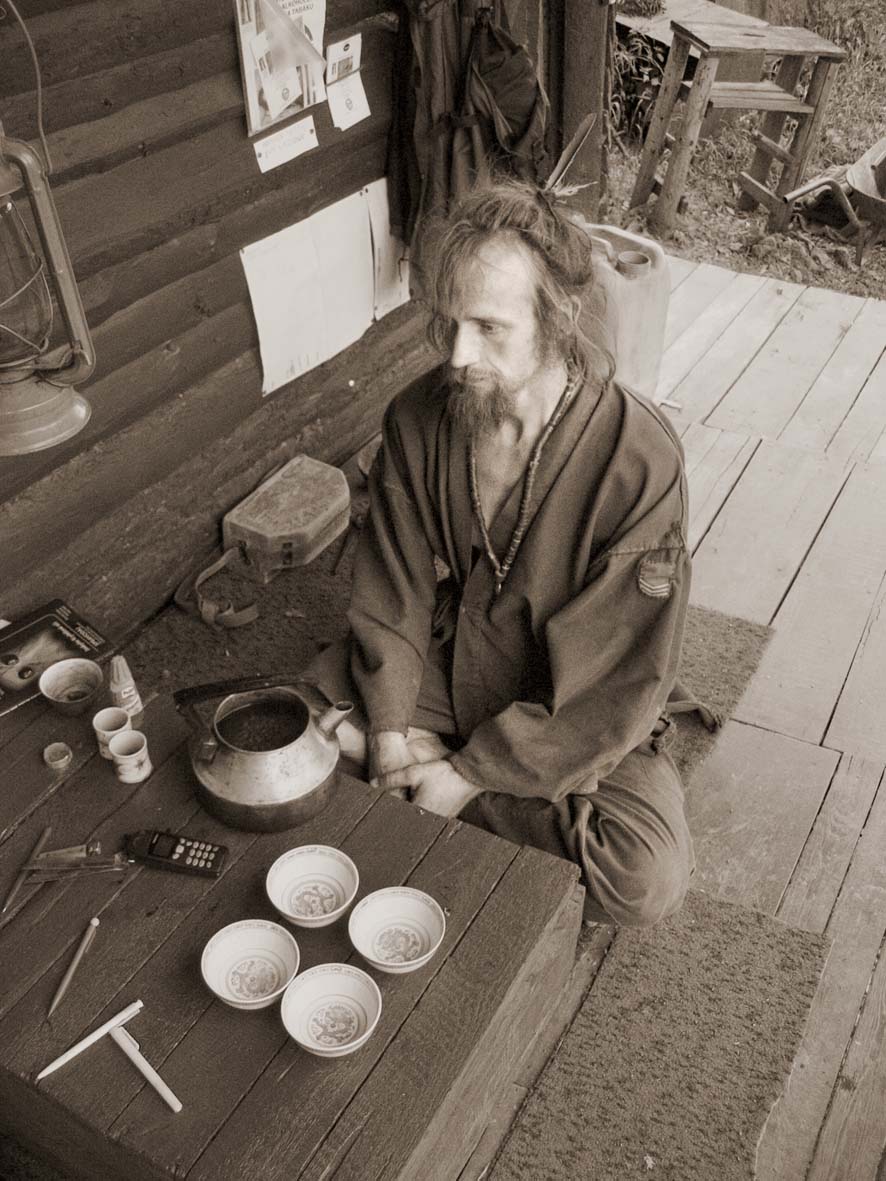 Setkání s poustevníkem na Ponoru. Foto: Marek Audy 2004.