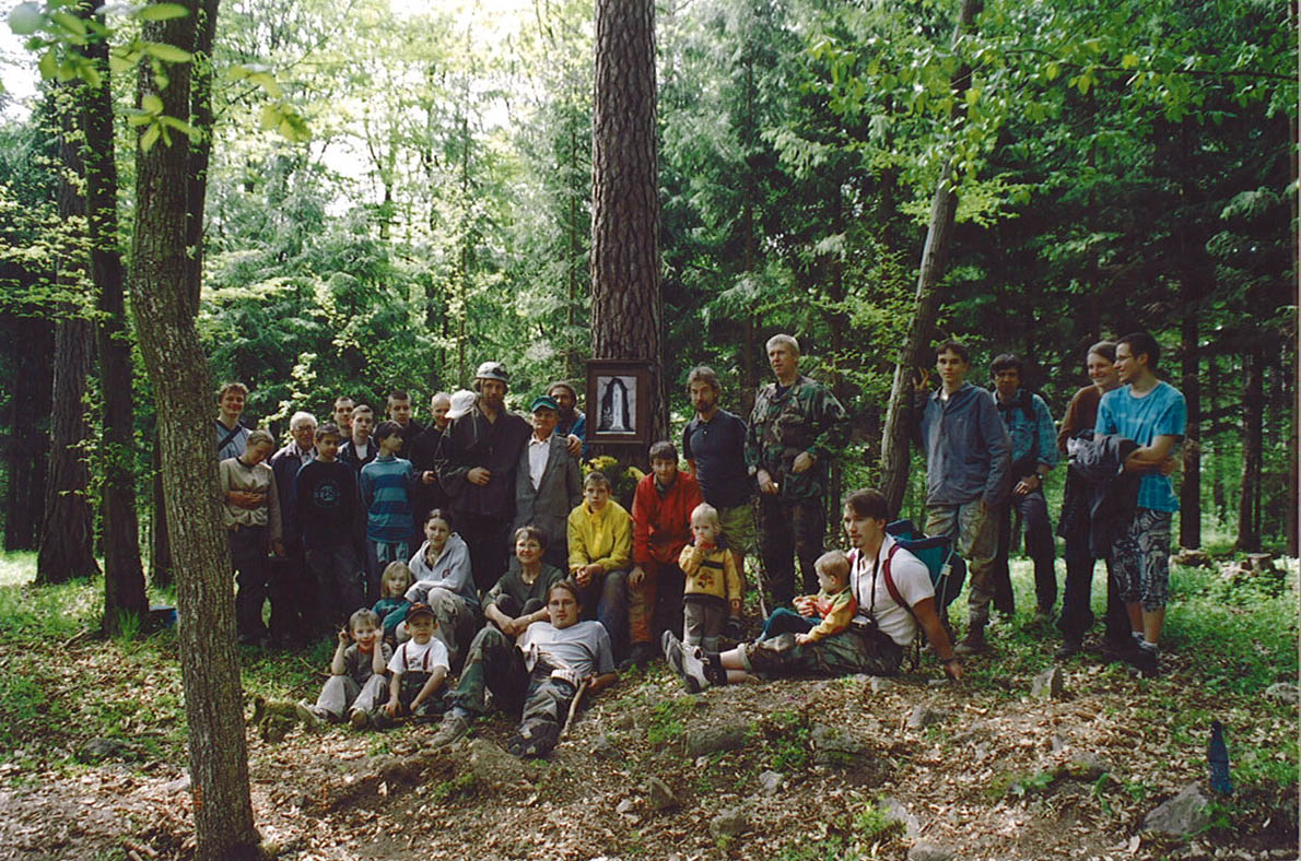  Soví komín 1. května 2004.   Foto: Marek P. Šenkyřík