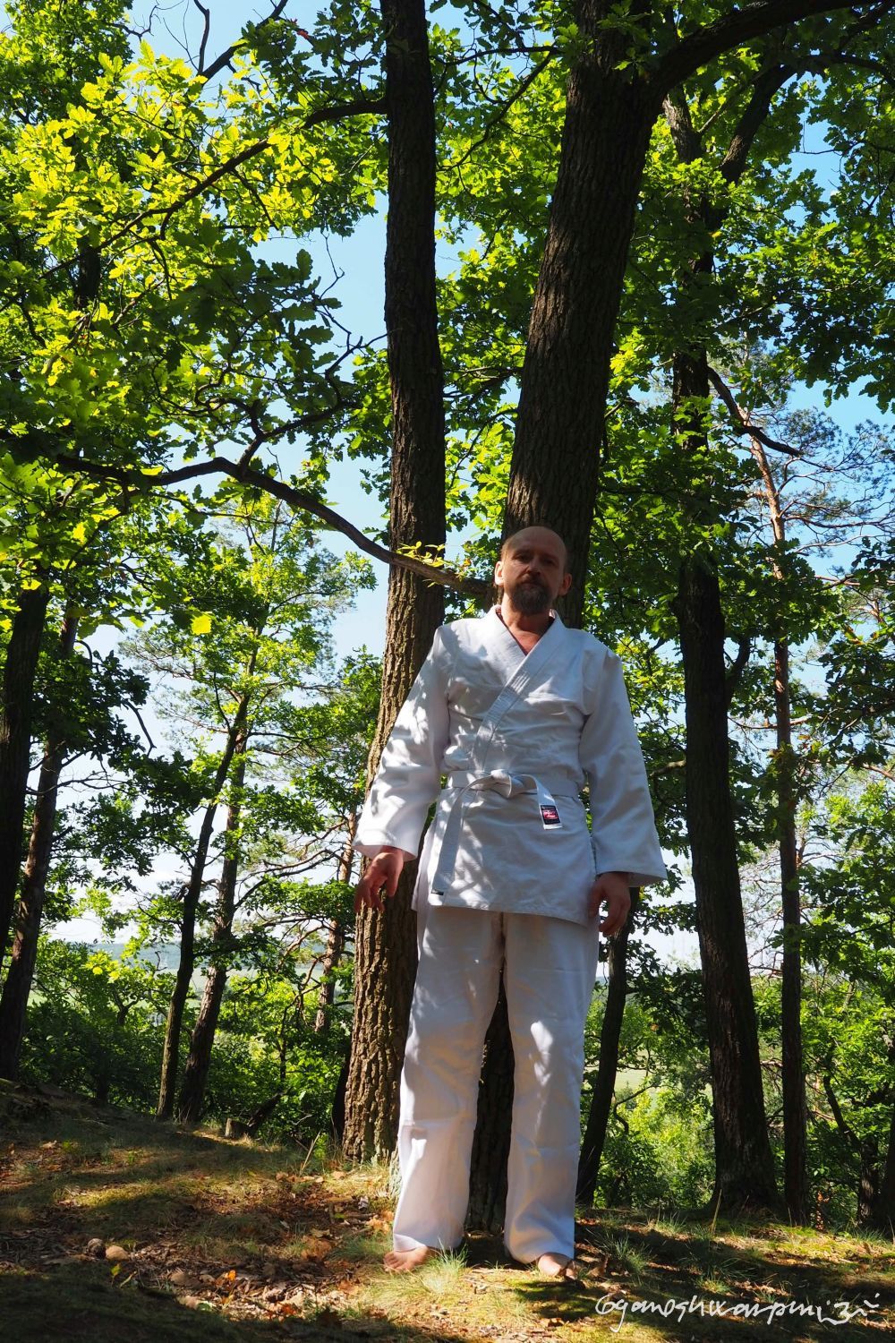 Hradisko u Bosonoh - začal jsem cvičit aikido, Svámí Gyaneshwarpuri, samospoušť 2022.